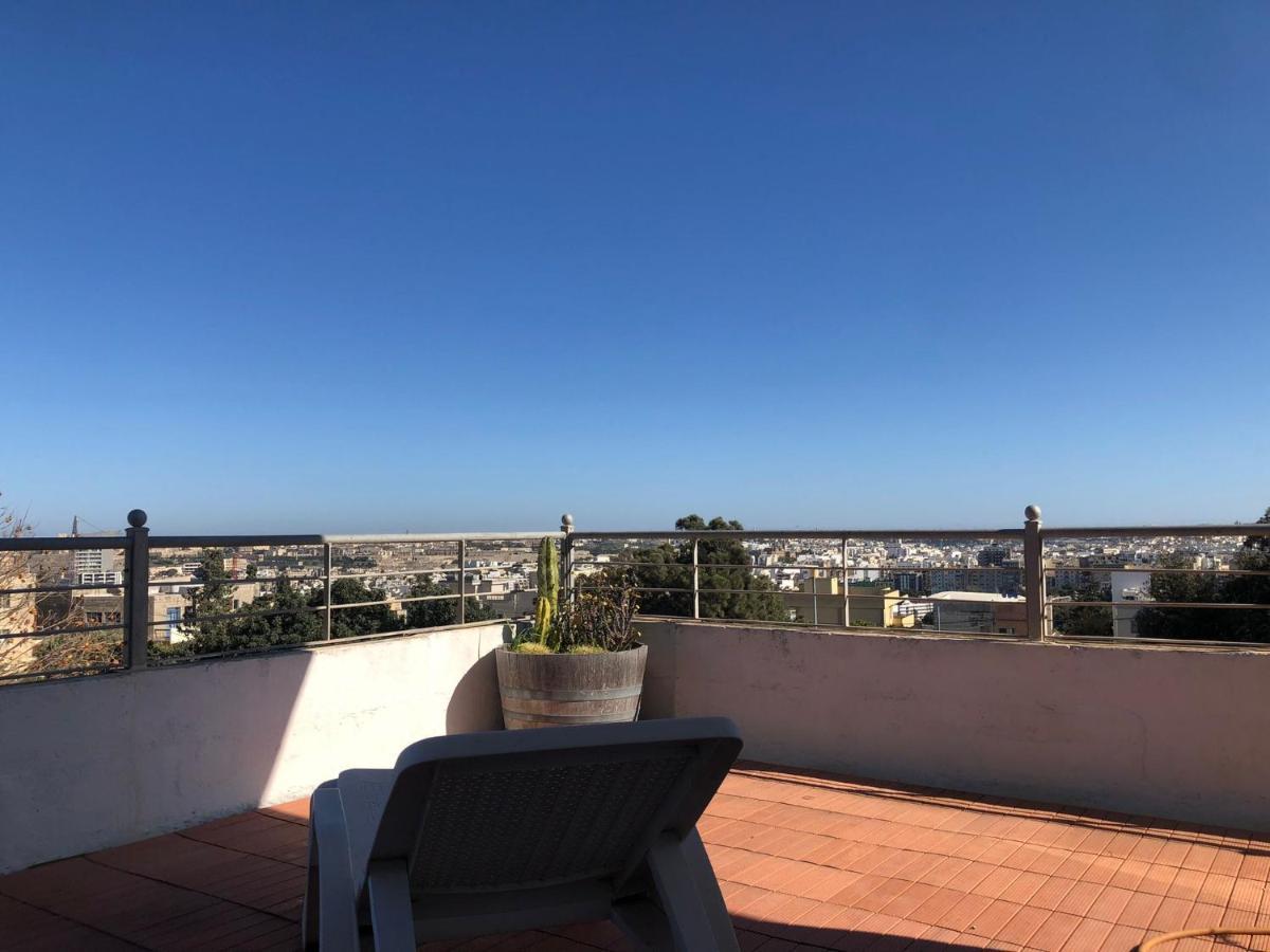 Penthouse In Kappara San Gwann Экстерьер фото